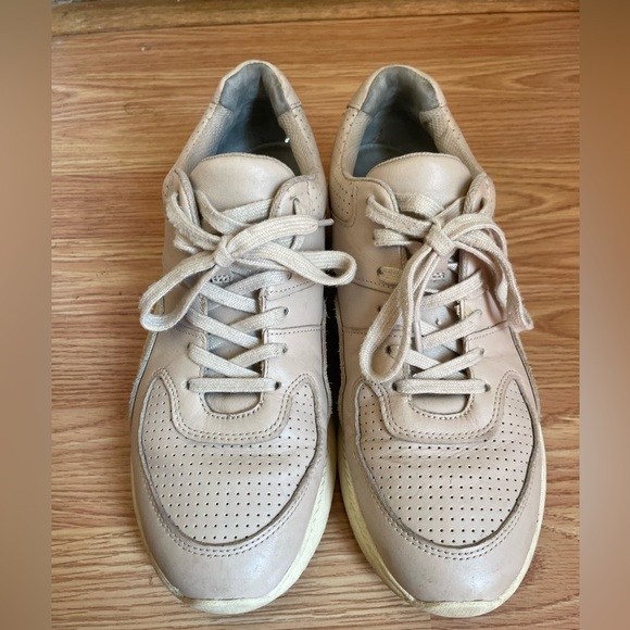 Everlane Pink Leather The Trainer Sneaker - Picture 2 of 11